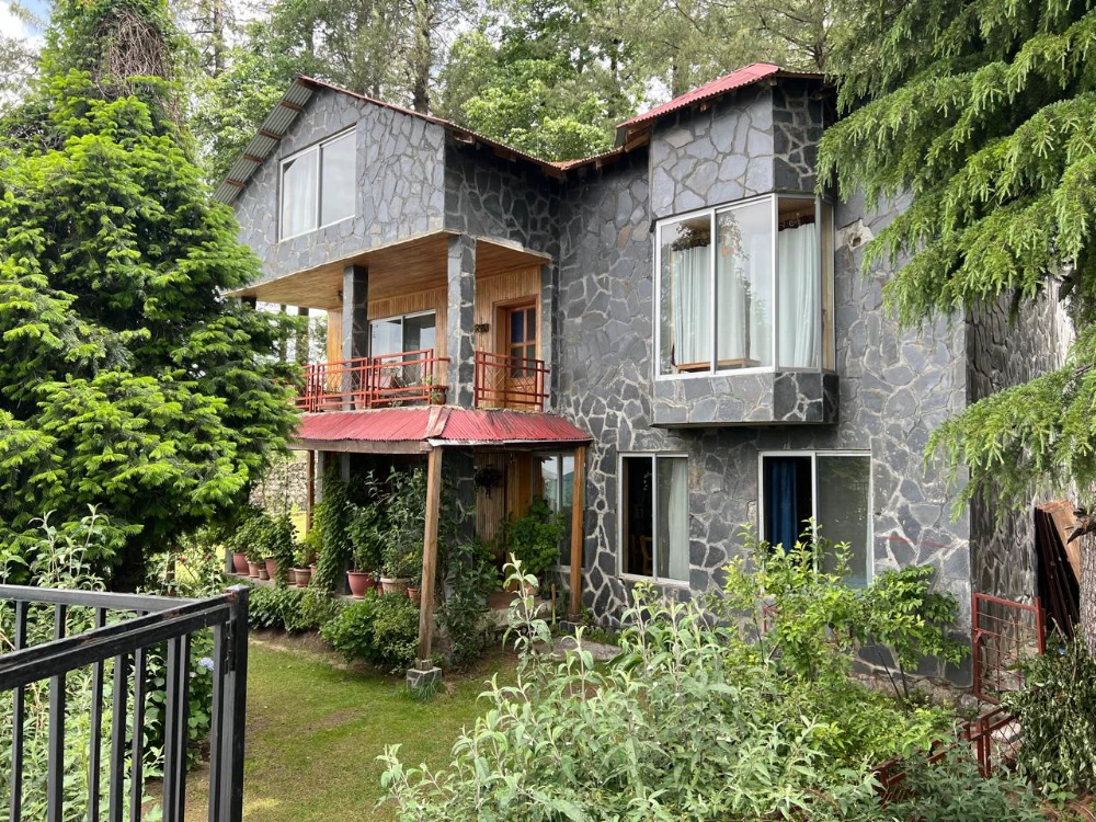 Luxury Holiday Home in Dunga Gali - Haven Mushkpuri Heights, Dunga Gali | 5BR Home with Lawn & BBQ by Haven Holiday Homes